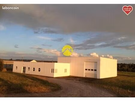 bureau + local de 500 m²