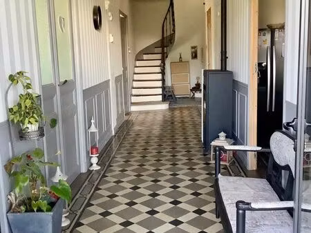 maison 7 pièces - 260m2