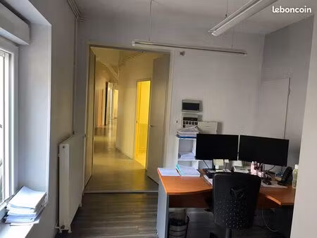 à louer bureaux 186 m² + garage 101 m² + parking sécurisé – centre épinal