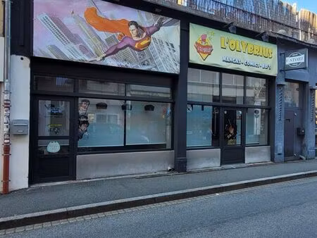 local rénové à neuf rue capucins belfort