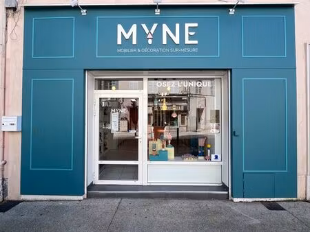 ? à céder – droit au bail – local commercial 77 m² – centre hyères