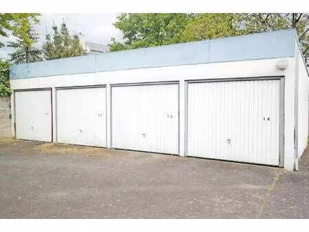 vente garage et parking à nantes jonelière (44000) : à vendre / 13m² nantes jonelière