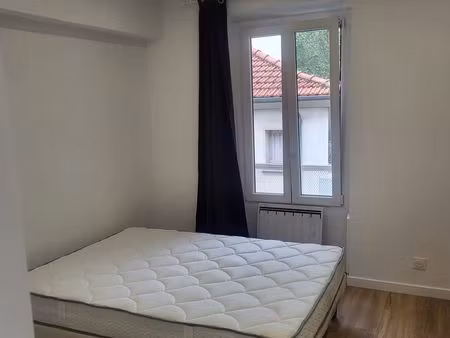 appart 18 m2 chambre séparée