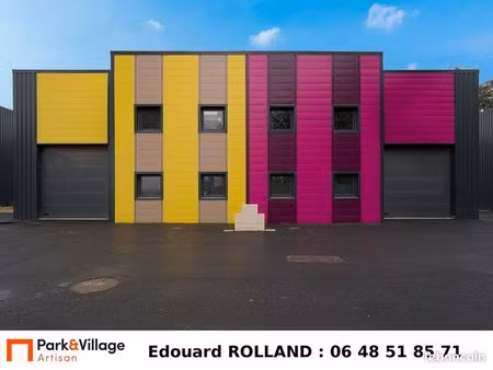 box d'activité à vendre / dépôt d'activité à vendre / local d'activité à vendre / 181 m²