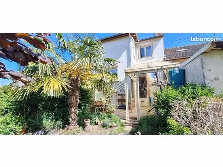 maison 3 pièces 85 m²
