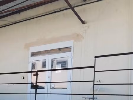 location local commercial 150m2