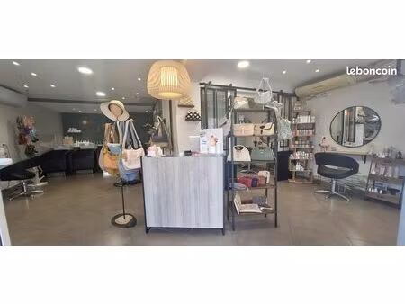 salon de coiffure 84 m² thorigny-sur-oreuse