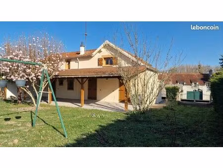 maison 120 m2 de 3/4 chambres à vayres sur essonne