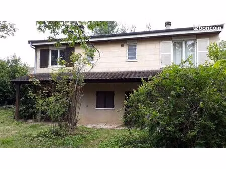maison individuelle – lardy bourg  3 min du rer c