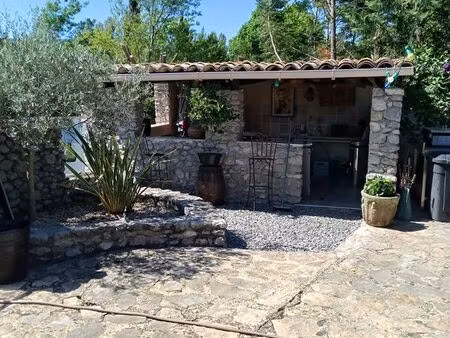 maison pierre
