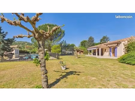maison 7 pièces 100 m²