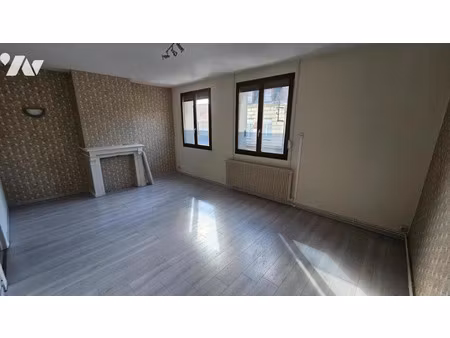location appartement 75 m² à calais (62100)  580 €