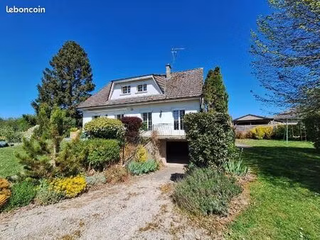 maison 6 pièces 130 m²