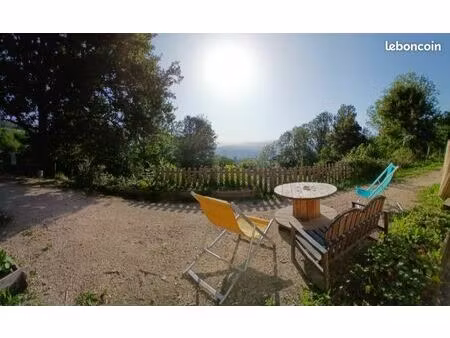 a 30 min de saint girons  dans petit hameau a 800m d’altitude