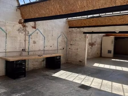bureaux 180 m²