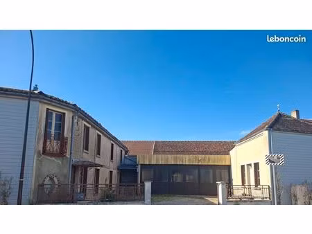 ensemble maison plus ateliers