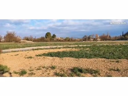 terrain 571 m² canet