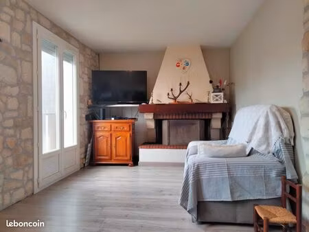 vends villa t4