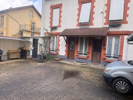 maison 6 pièces 92 m²