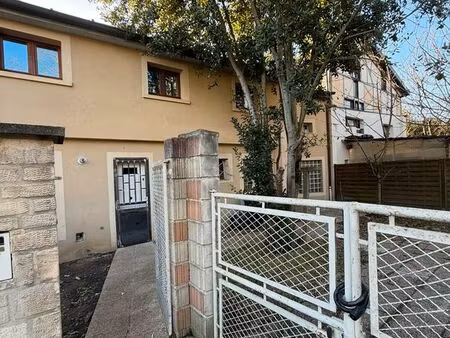 location appartement à villepinte  deux chambres avec jardin privatif