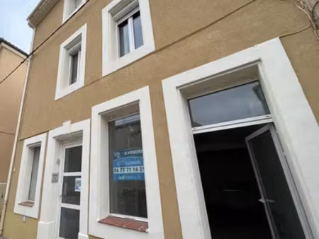 murs commerciaux à sigean (11130)