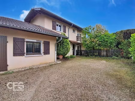 vente maison 8 pièces 229 m² chambéry (73000)