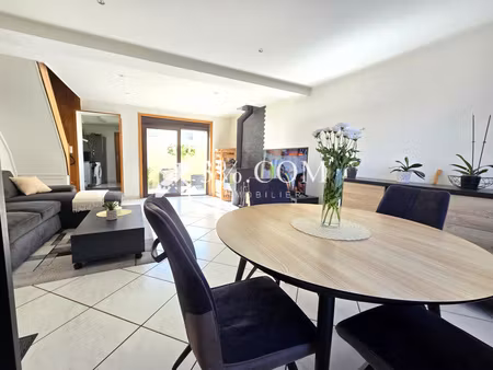 maison 1900 de 77 m² avec 3ch + extérieur