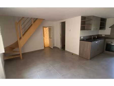location appartement  m² t-2 à argentan  480 €