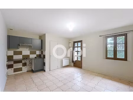 location appartement  m² t-2 à compiègne  640 €