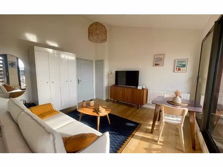 location appartement  m² t-1 à dax  600 €