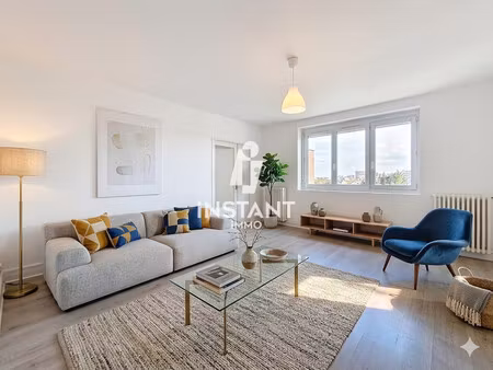 proche créteil village - 52 m² - balcon - parking