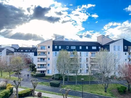 appartement lumineux proche de toutes commodités