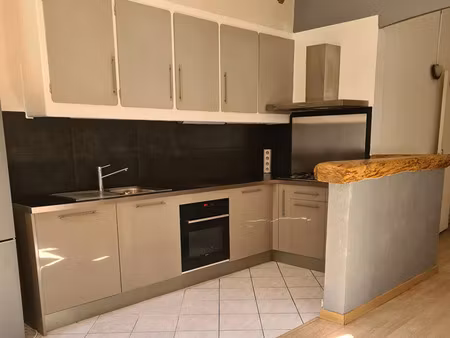 vente appartement 4 pièces 73 m² la roquebrussanne (83136)