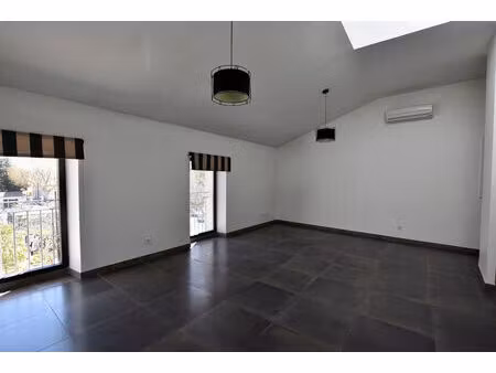 appartement orange 3 pièce(s) 61 m2