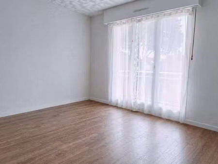 vente appartement 3 pièces à saint-lô (50000) : à vendre 3 pièces / 73m² saint-lô