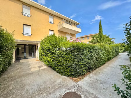 salon de provence - appartement recent t2 + parking + jardin + terrasse - 44.93 m2