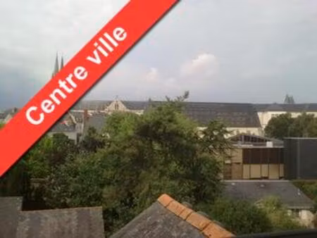 a louer studio boulevard du roi rene