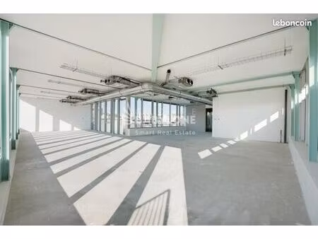 bureaux 1 201 m²