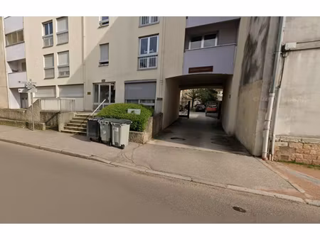 parking / box 13 m2