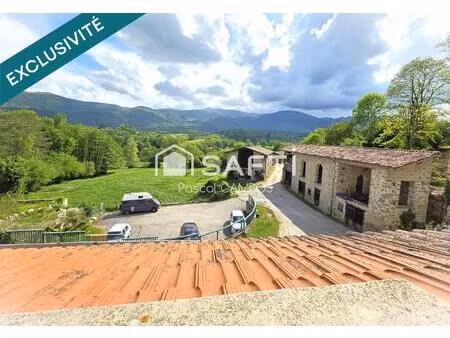 maison t7 de 170m²  avec jardin non atennant