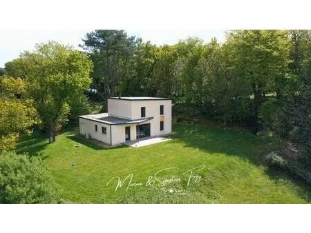 maison contemporaine aux portes de locquirec - vue dégagée