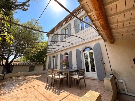 maison de maître avec piscine