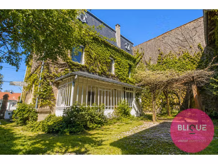 une maison de famille pleine de charme  d'espace.... et de pos
