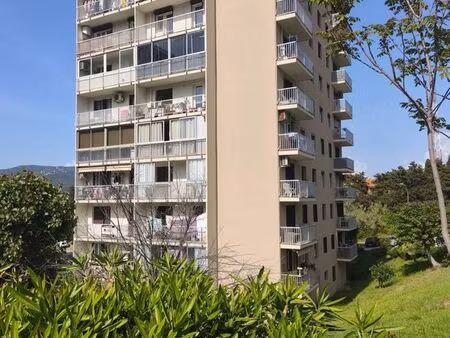 appartement 4 pièces 72 m²