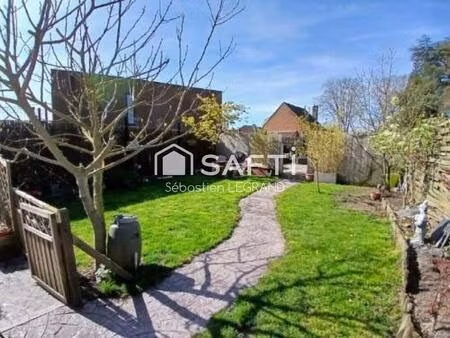 ensemble de 2 appartements & terrain constructible