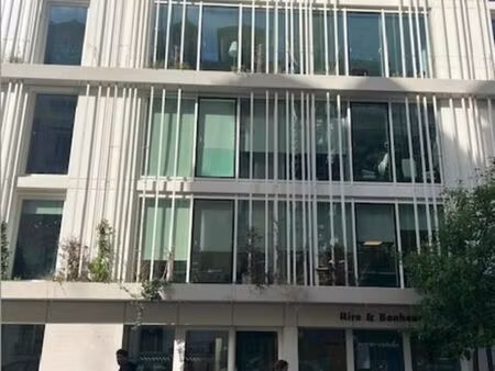 bureaux 200 m²