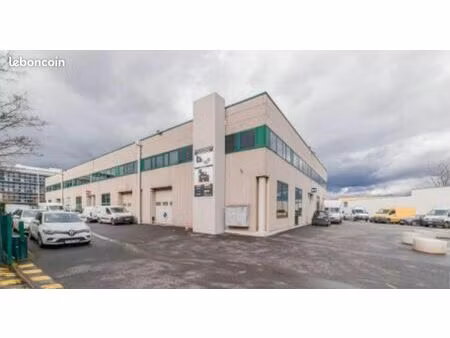 bureaux 407 m² gennevilliers