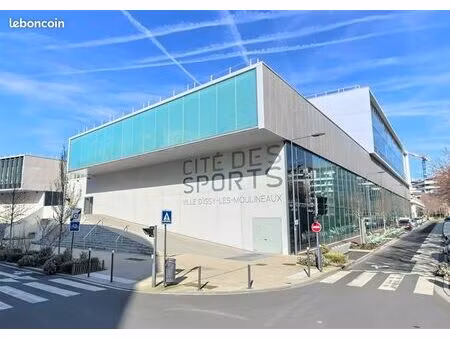 boutique 300 m² issy les moulineaux