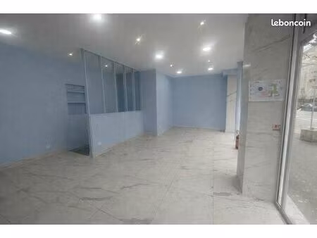local commercial 90 m² clichy