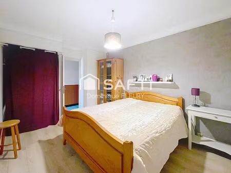 maison de 167m² avec un atelier de 400m².